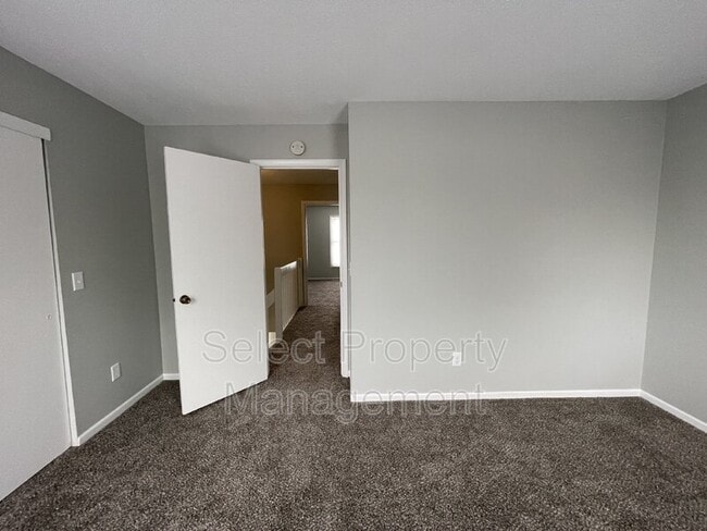 Building Photo - 5434 Evard Rd