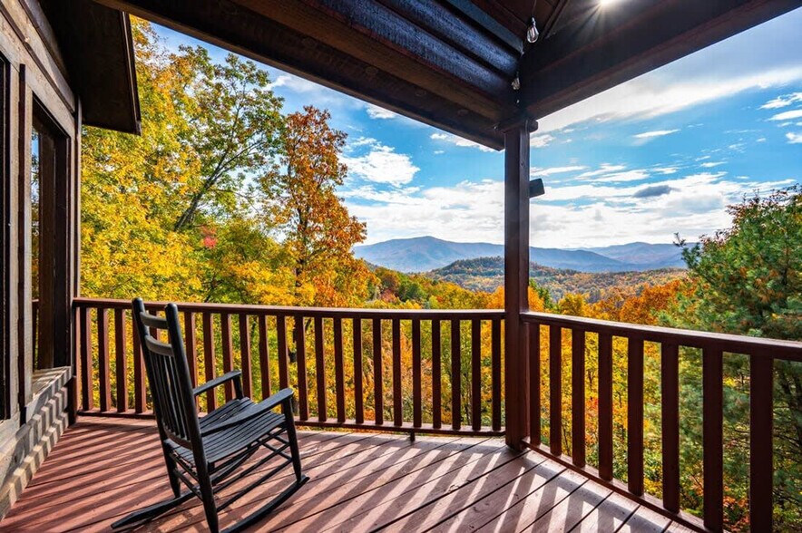 Building Photo - 3825 Millers Ridge Way