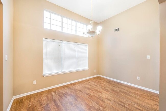 Building Photo - 205 Carver Ct