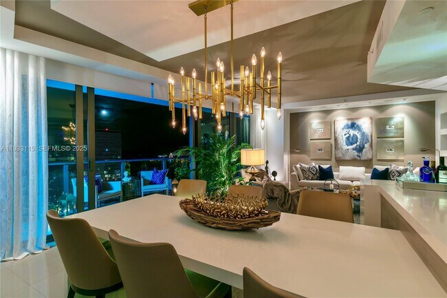 Building Photo - 1300 S Miami Ave