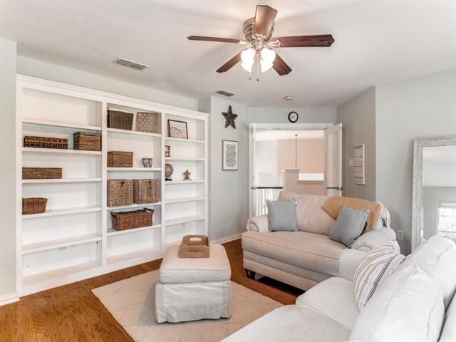Building Photo - 7545 Primrose Dr
