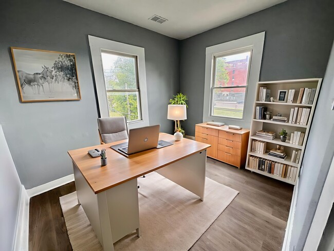 Building Photo - 8790 Kimberly Ct