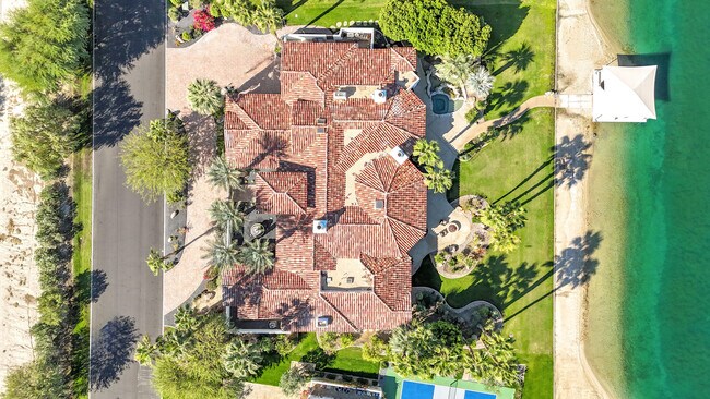 Building Photo - 83054 S Bay Dr