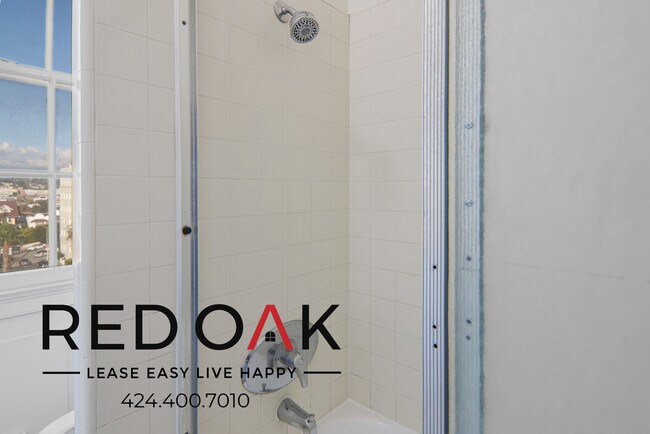 Building Photo - 2505 W 6th St