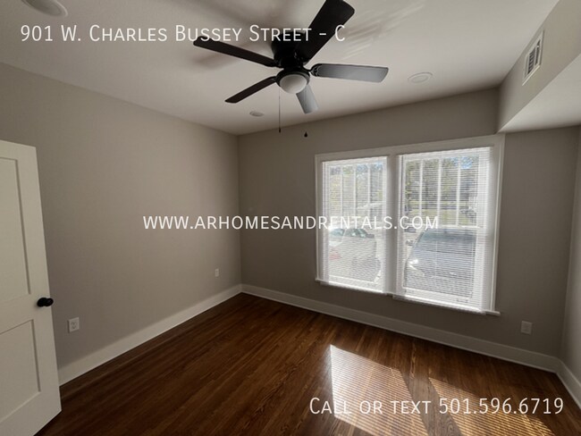 Building Photo - 901 W Charles Bussey Ave