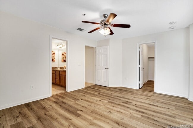 Building Photo - 7323 Snowden Rd