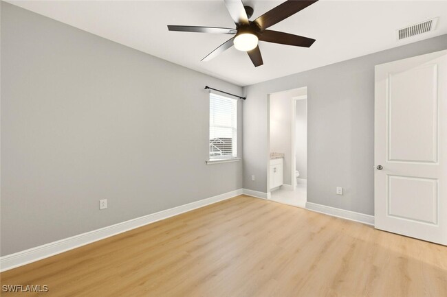 Building Photo - 3576 Pilot Cir