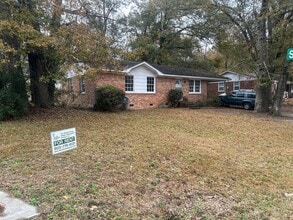 Building Photo - 3 bed, 1 1/2 bath  Forest Acres brick home located off of Satchel Ford Rd