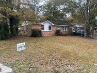 Building Photo - 3 bed, 1 1/2 bath  Forest Acres brick home located off of Satchel Ford Rd