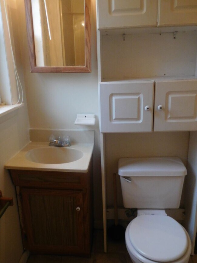 Building Photo - 147-149 N. Potomac Street