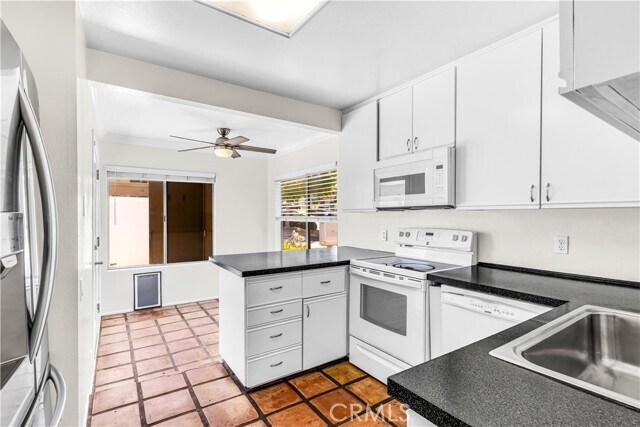 Building Photo - 23305 Caminito Marcial