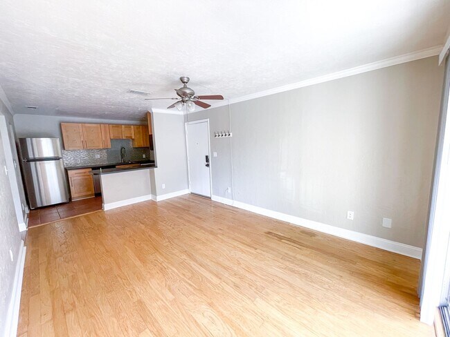 Primary Photo - Tumblin Creek C-23 - Pet Friendly