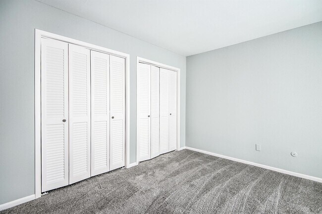 Building Photo - 3085 Walnut Bend Ln