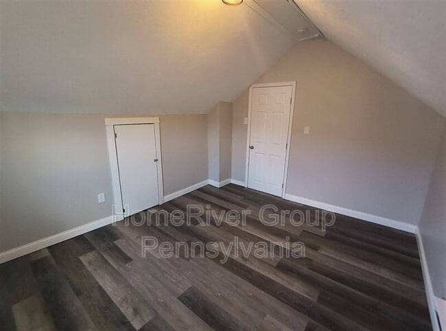 Building Photo - 1429 5th St