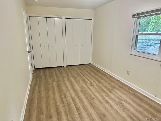 Building Photo - 2332 NY-300