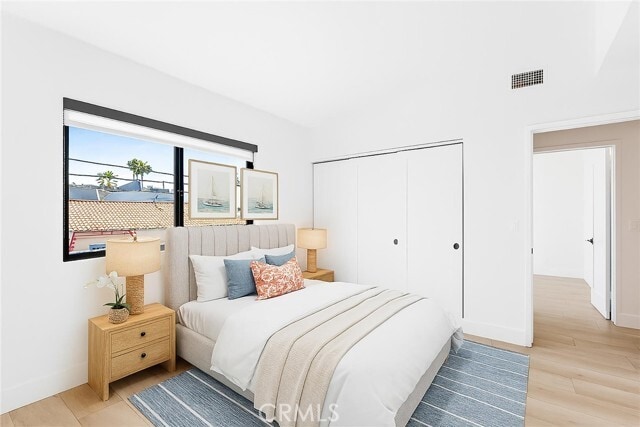 Building Photo - 404 S Bay Front