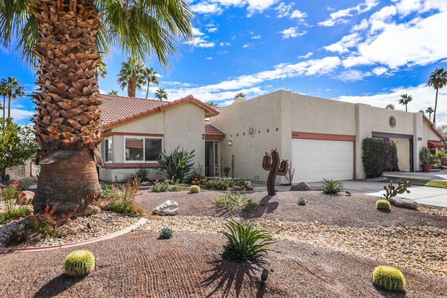 Building Photo - 38960 Kilimanjaro Dr