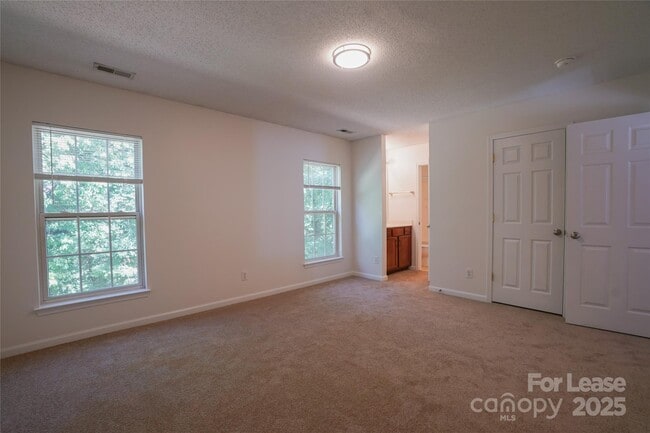 Building Photo - 3210 Summerfield Ridge Ln