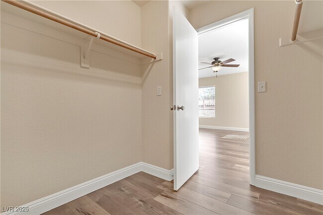 Building Photo - 11169 Sandrone Ave