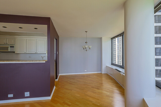 Building Photo - 155 N Harbor Dr