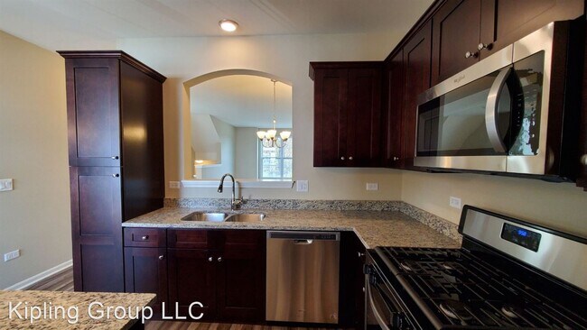 Building Photo - 3 br, 2.5 bath House - 364 Tall Tree lane