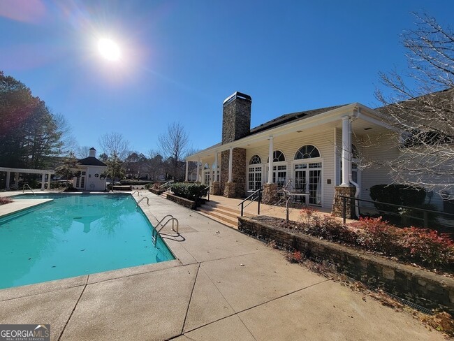 Building Photo - 22 Scenic Hills Dr