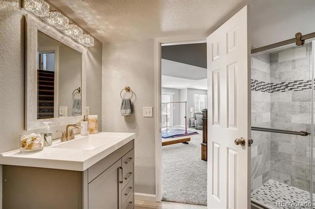 Building Photo - 2212 Shadow Creek Dr