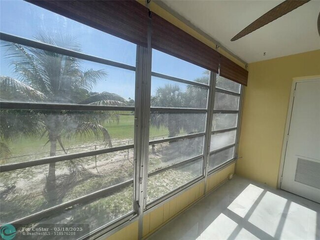 Building Photo - 1060 NW 80th Ave