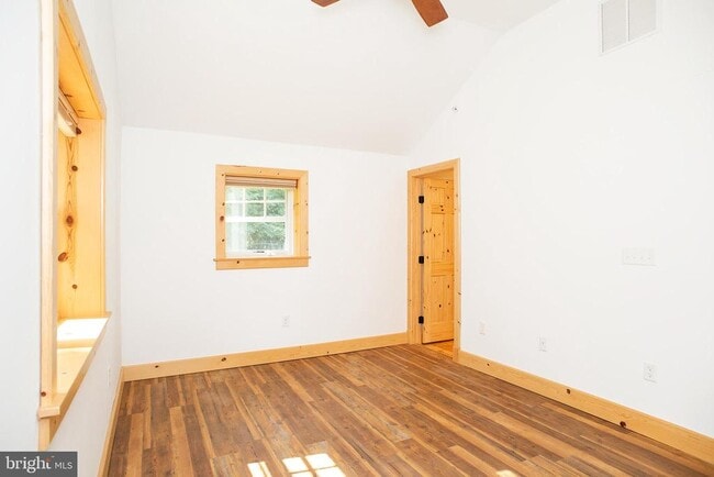 Building Photo - 1138 Bay Ridge Rd