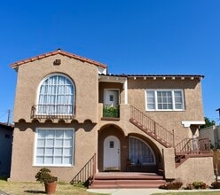 Building Photo - 1262 W 9th St