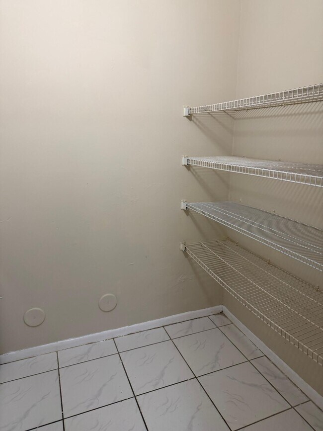 Building Photo - 11441 NW 35th St