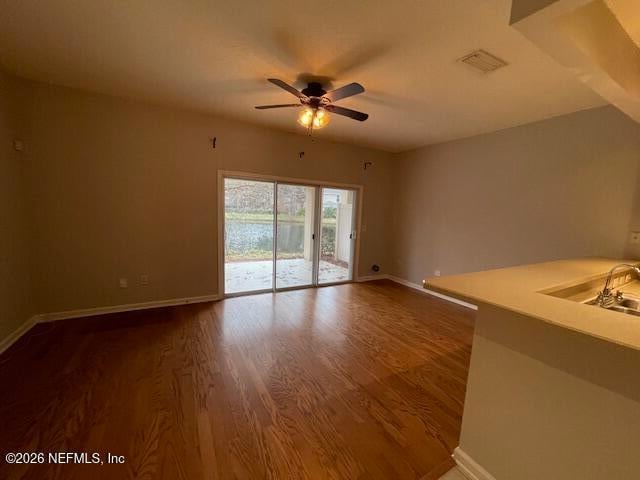 Building Photo - 5978 Pavilion Dr