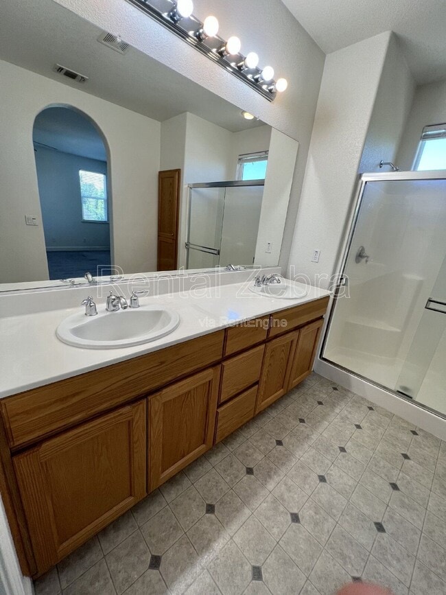 Building Photo - 459 Jacobs Dr