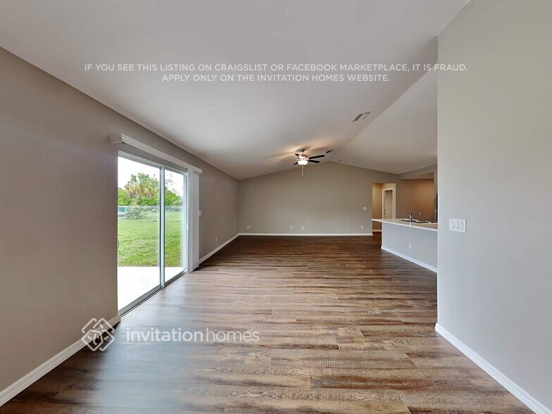 Building Photo - 3294 Terita Dr
