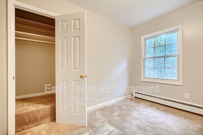 Building Photo - 7071 Pindell School Rd