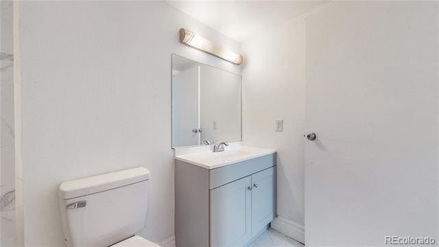 Building Photo - 601 W 11th Ave