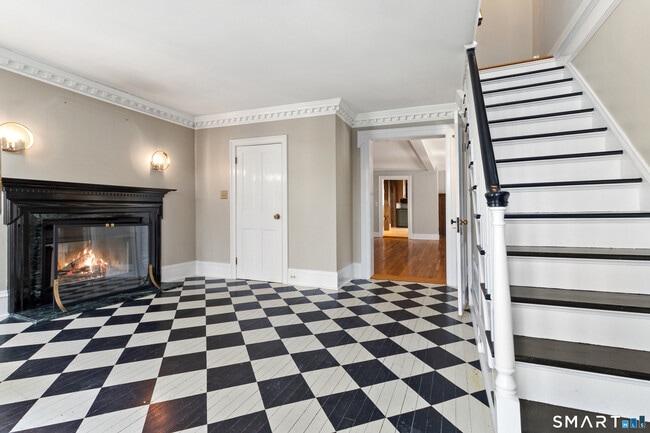 Building Photo - 145 Lyons Plain Rd