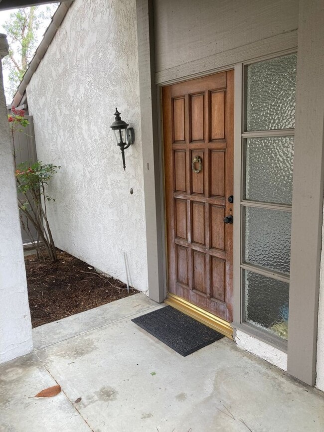 Building Photo - 25606 Spinnaker Dr