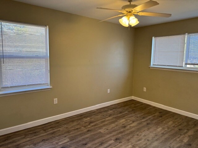 Building Photo - 1110 Airport Rd