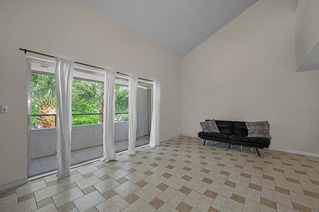 Building Photo - 2581 Countryside Blvd