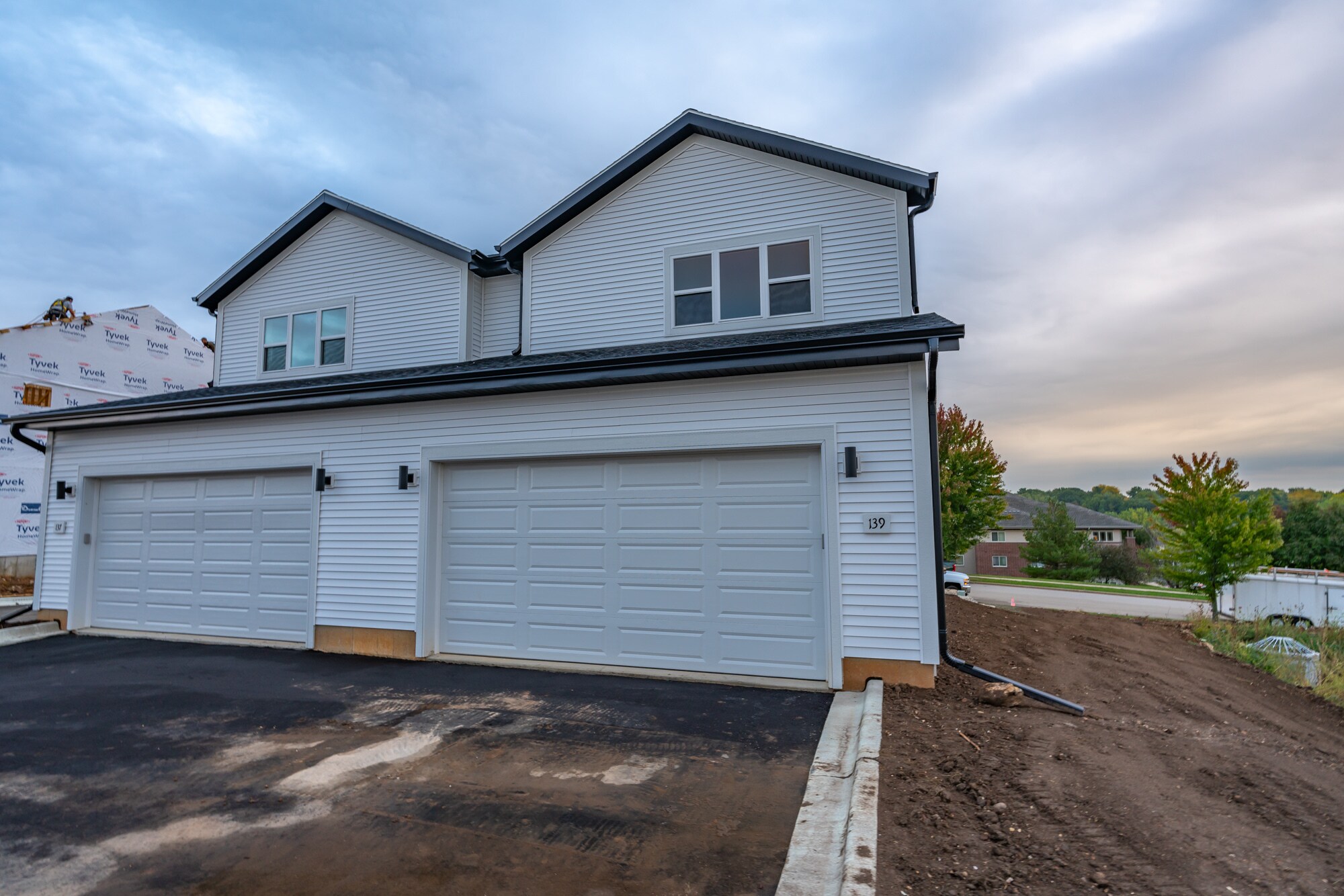 Building Photo - 113 Prairie Heights Dr