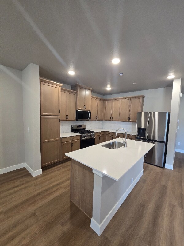 Building Photo - 4829 Autumn Leaf Dr