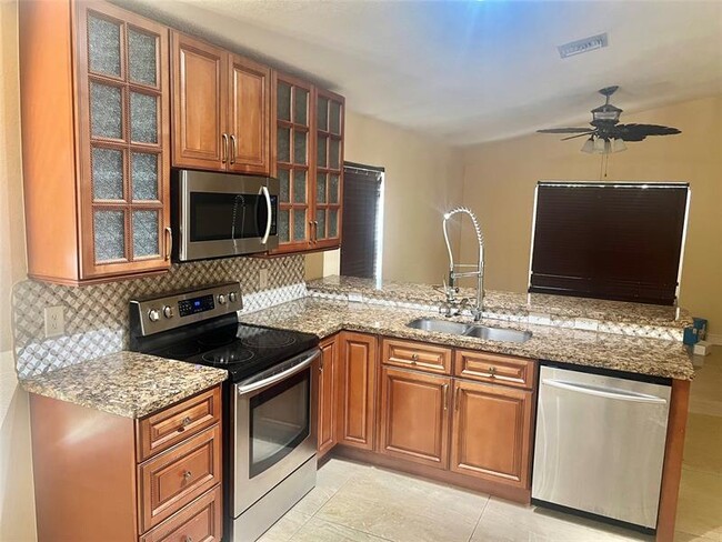 Building Photo - 2036 NW 183rd Cir