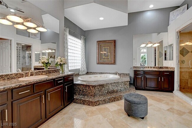 Building Photo - 1704 Choice Hills Dr