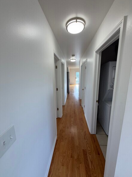 Hallway - 2833 Auxplaines Ave