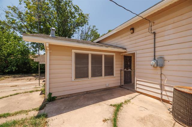 Building Photo - 1217 Mimosa Dr