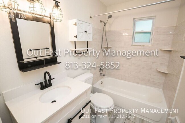 Building Photo - 430 3rd Ave