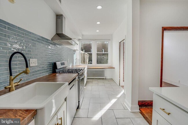 Building Photo - 1304 Rittenhouse St NW