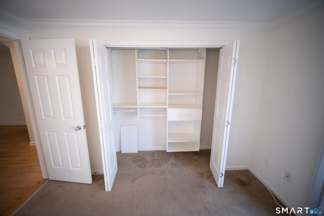 Building Photo - 3236 Madison Ave