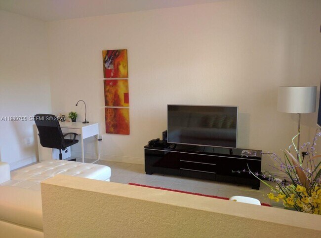 Building Photo - 10710 NW 66th St